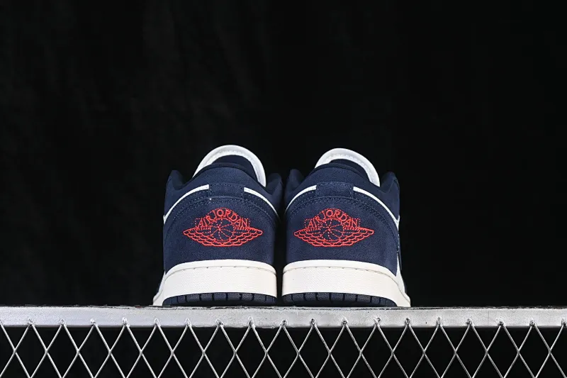 All categories Air Jordan Jordan series basketball shoes Air Jordan 1 Low G version pure original Air Jordan 1 Low AJ1 Joe 1 Obsidian low-top cultural casual sneakers IO7448-400